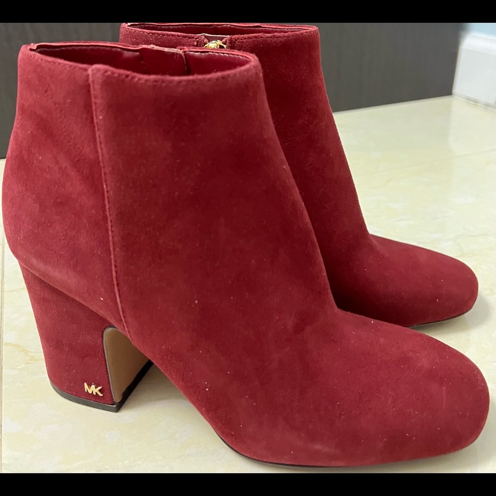 Michael Kors Elaine Ankle Booties - Size 6